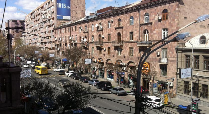 Apartment On 11 Amiryan Street Erywań Zewnętrze zdjęcie